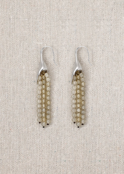 RIVERLAKE petal earrings made from sheep horn, featuring an elegant design and natural textures.