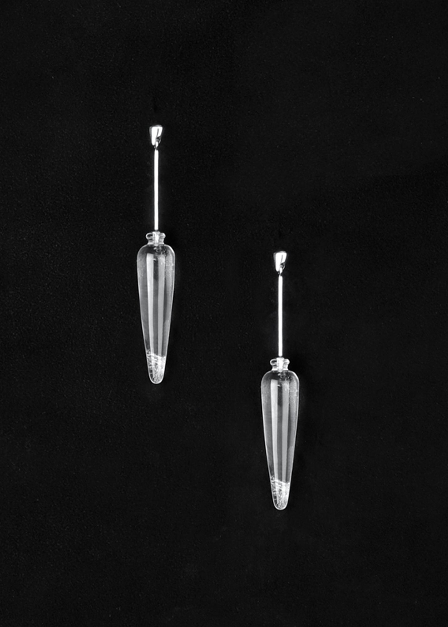 Phial of Light Earrings in Quartz - RIVERLAKE