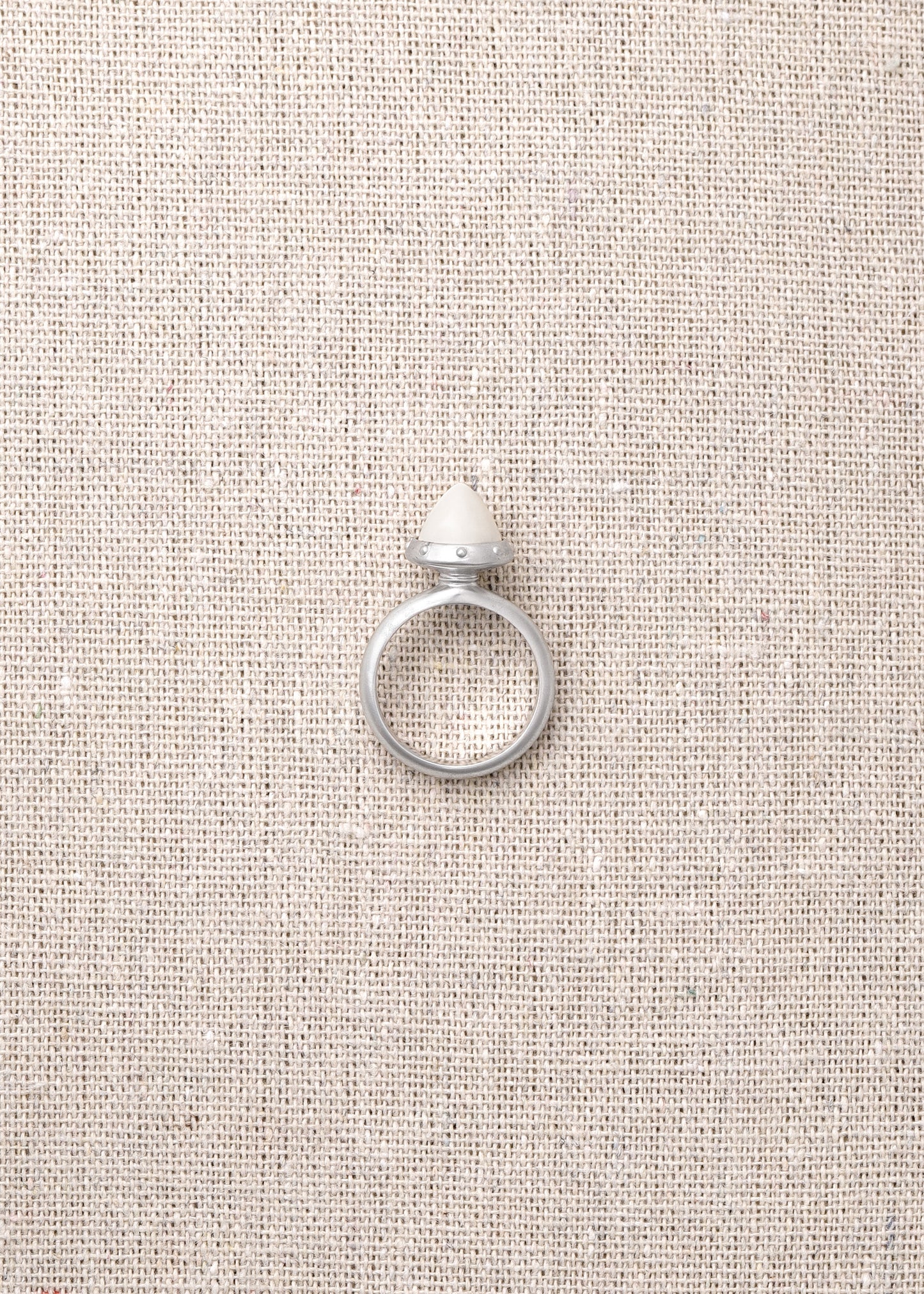 RIVERLAKE Hillock Enclave Ring featuring a unique antler design, showcasing natural textures and earthy tones.