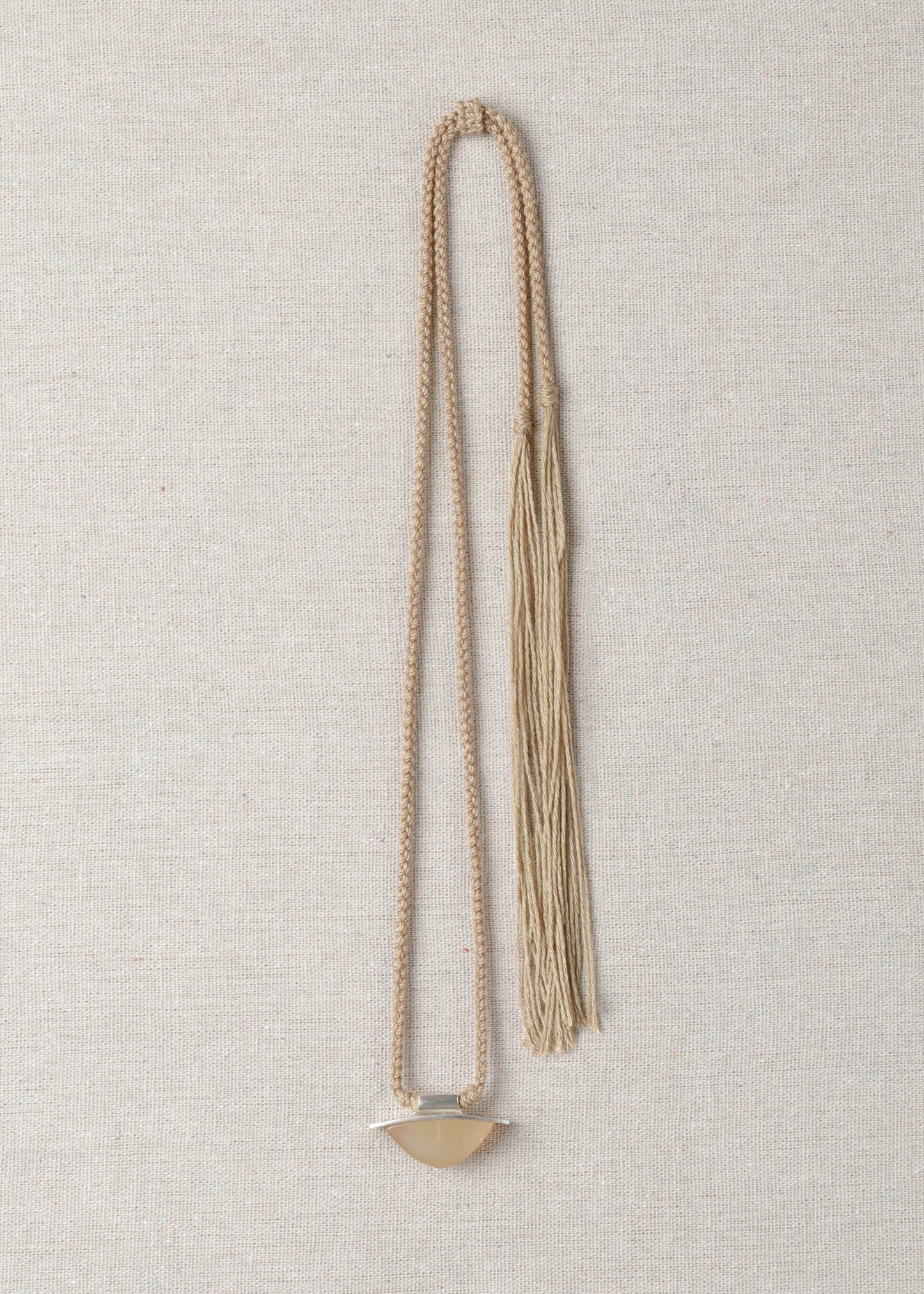 Spade Pendant in Sheep Horn - RIVERLAKE