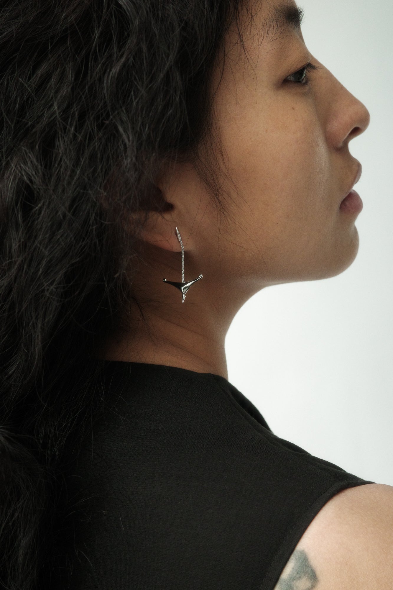 Short Drift Anchor Dangle Earrings - RIVERLAKE