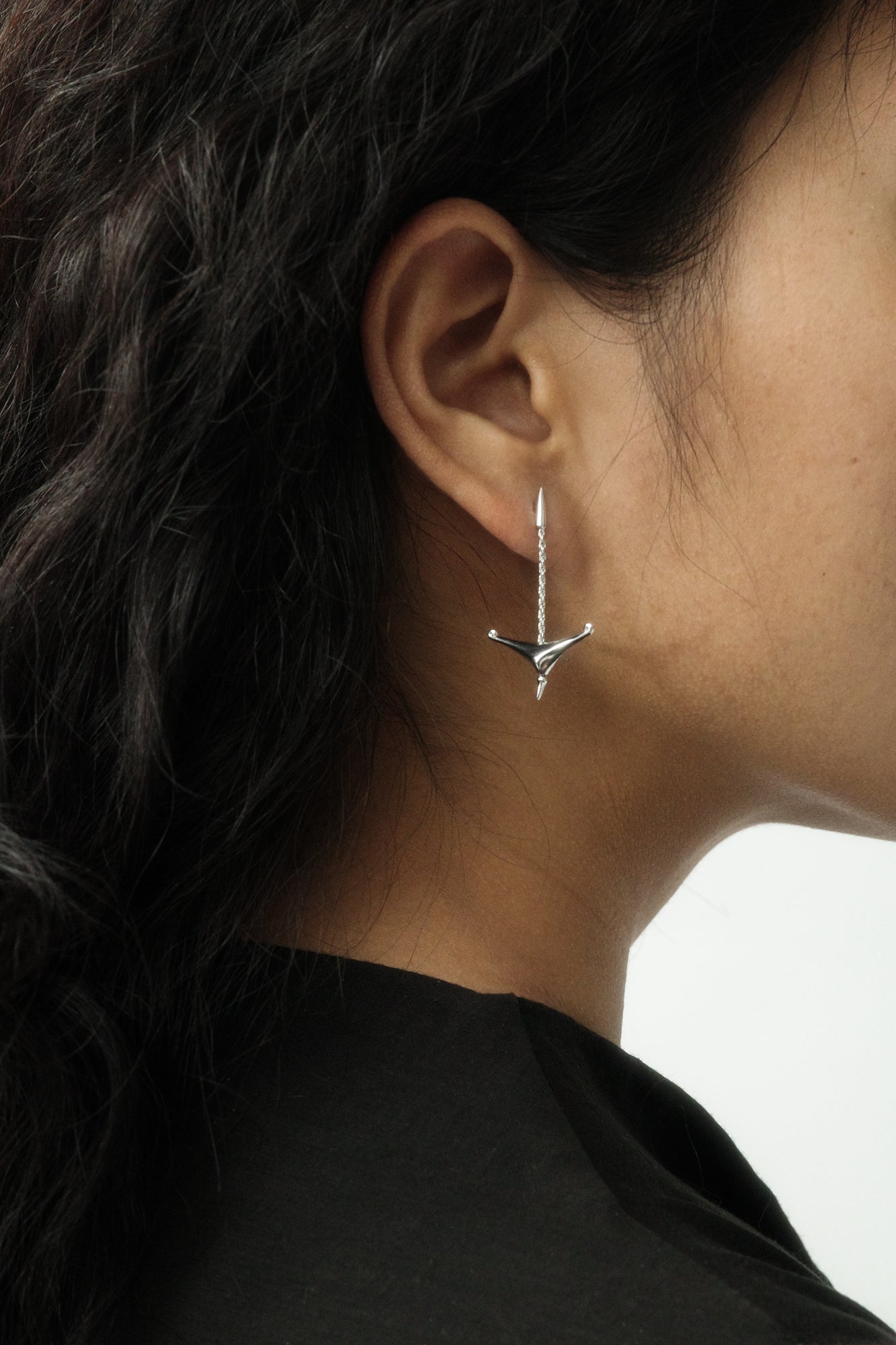 Short Drift Anchor Dangle Earrings - RIVERLAKE