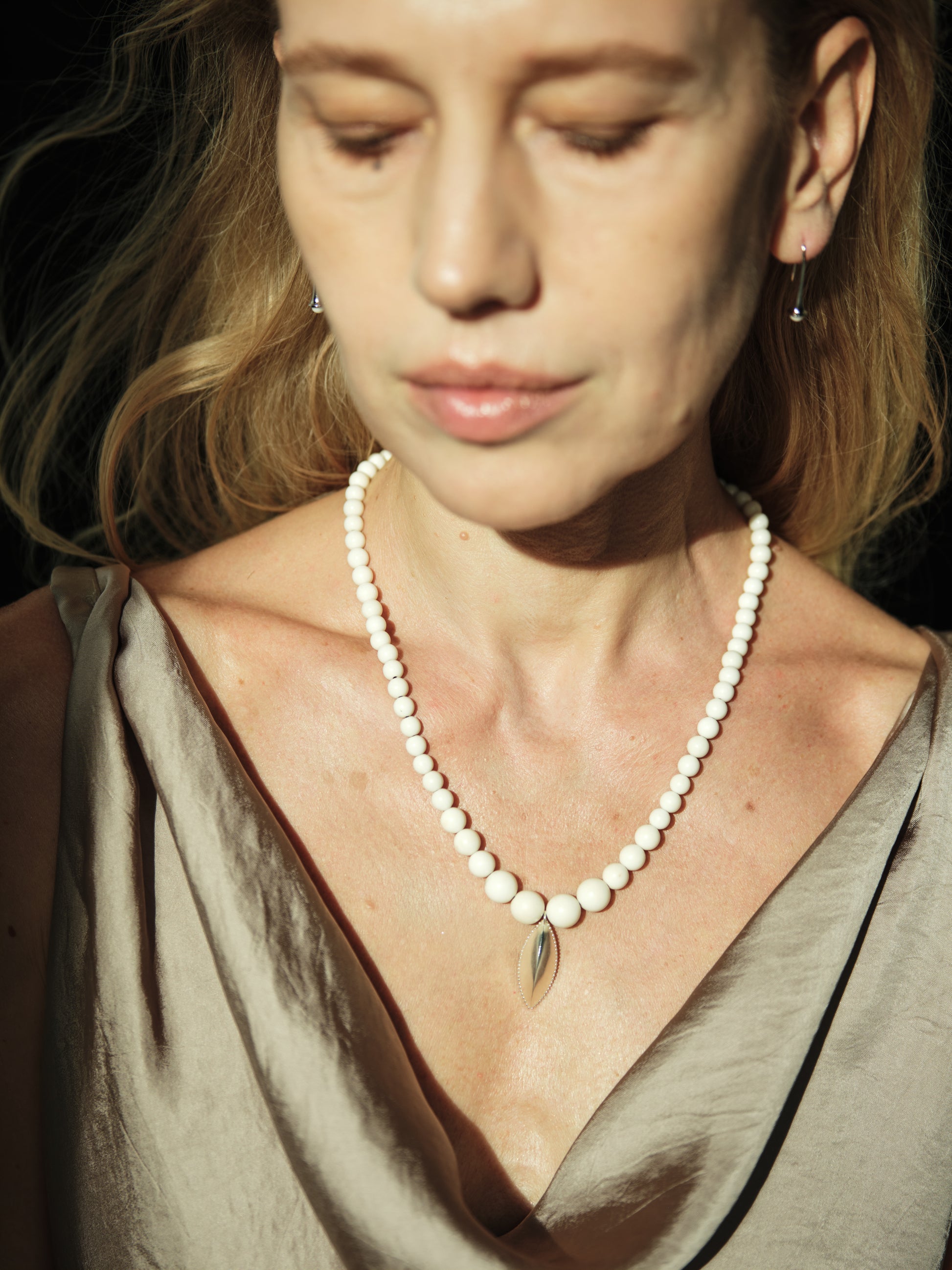 RIVERLAKE Legume Necklace featuring a unique antler design with delicate detailing and a stylish finish.