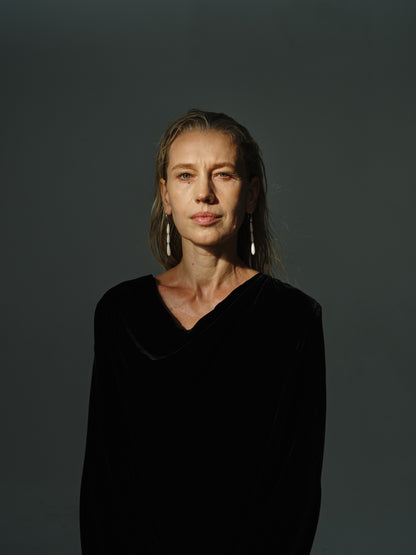 Long spring earrings in antler design by RIVERLAKE, featuring delicate, elongated shapes for an elegant look.