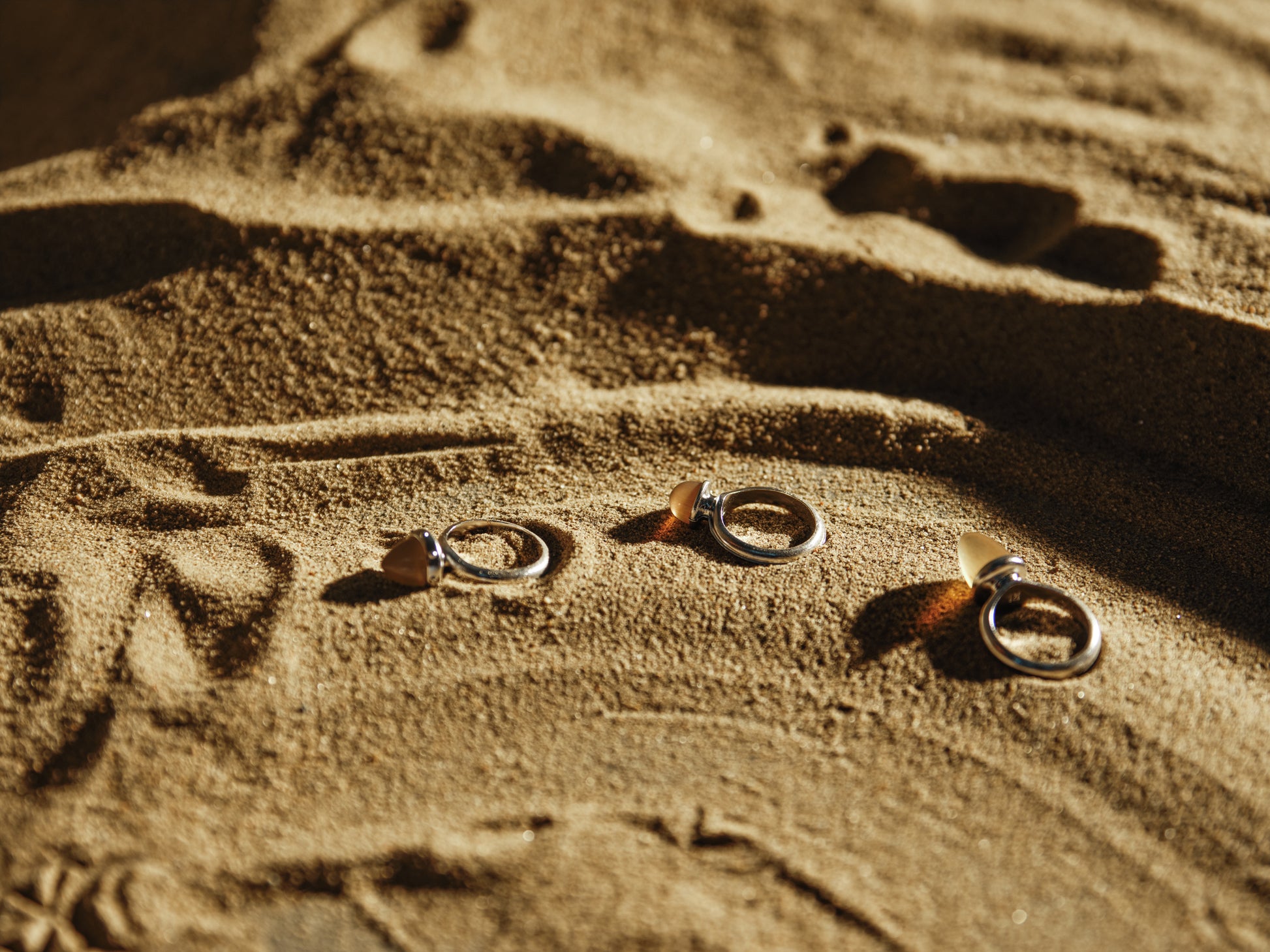 Nook Enclave Ring by RIVERLAKE featuring a unique sheep horn design with natural textures and earthy tones.