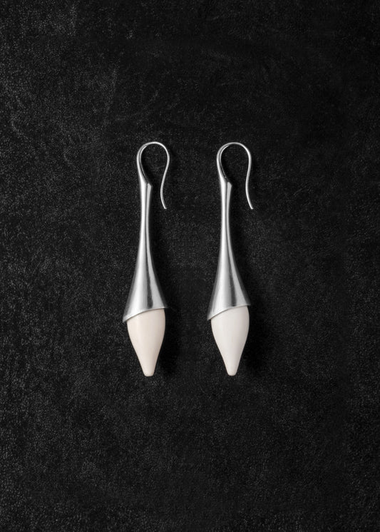 RIVERLAKE Dawn Drop Earrings featuring an antler design with elegant drop style, perfect for any occasion.