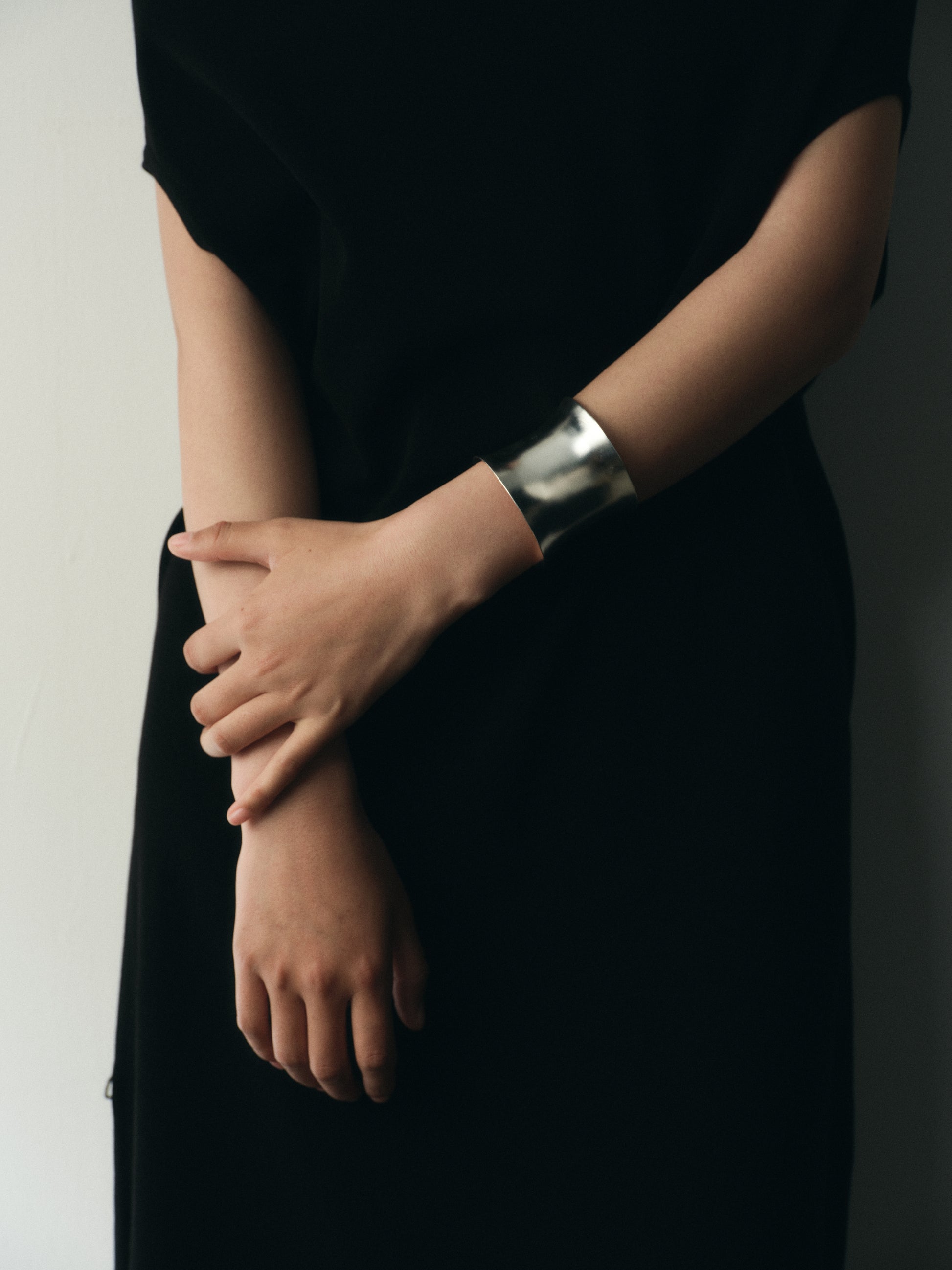 RIVERLAKE Argent Cuff featuring a sleek silver design with a minimalist style, perfect for everyday wear.