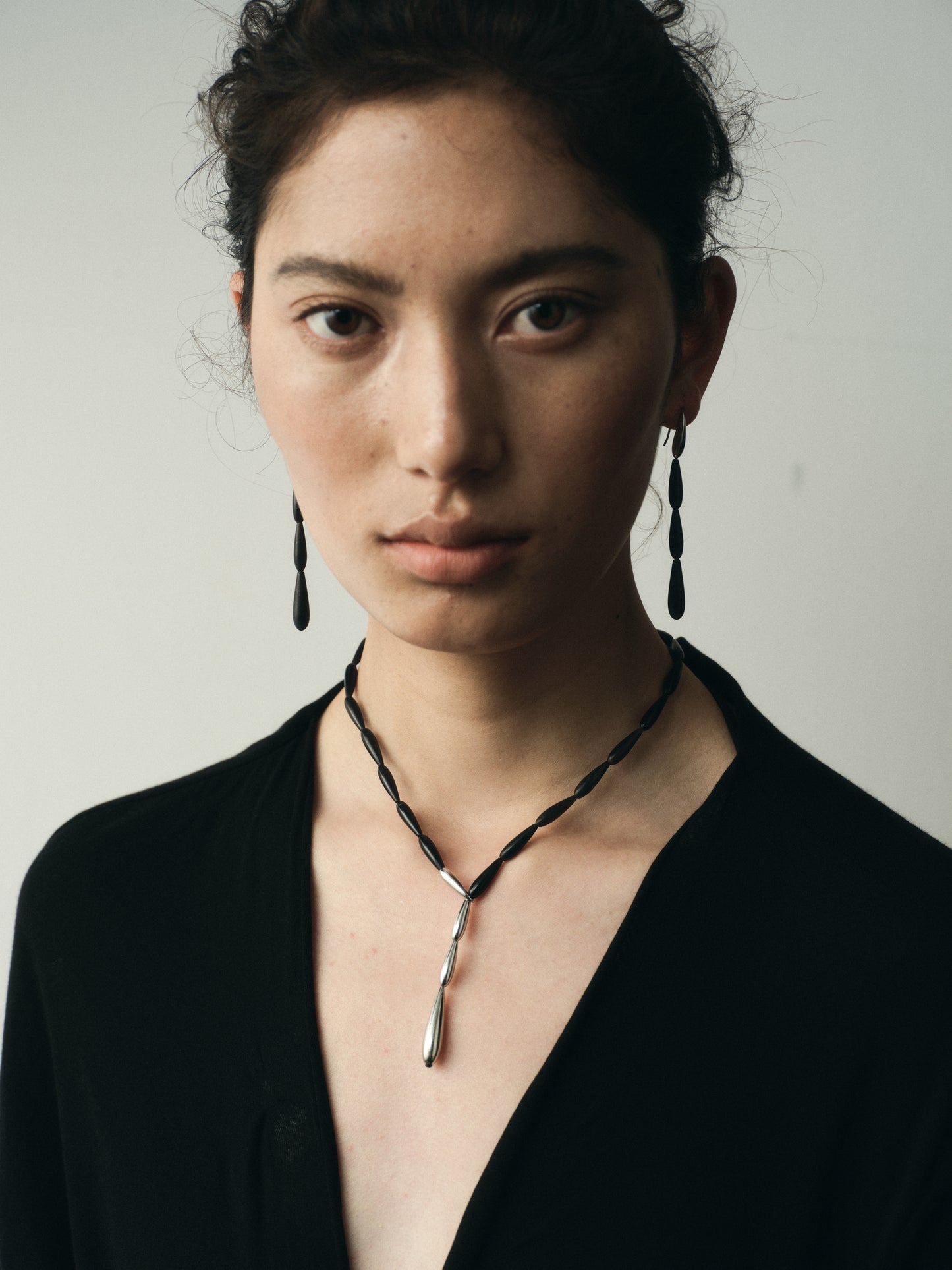 RIVERLAKE Spring Necklace featuring elegant black buffalo horn design, perfect for adding a unique touch to any outfit.