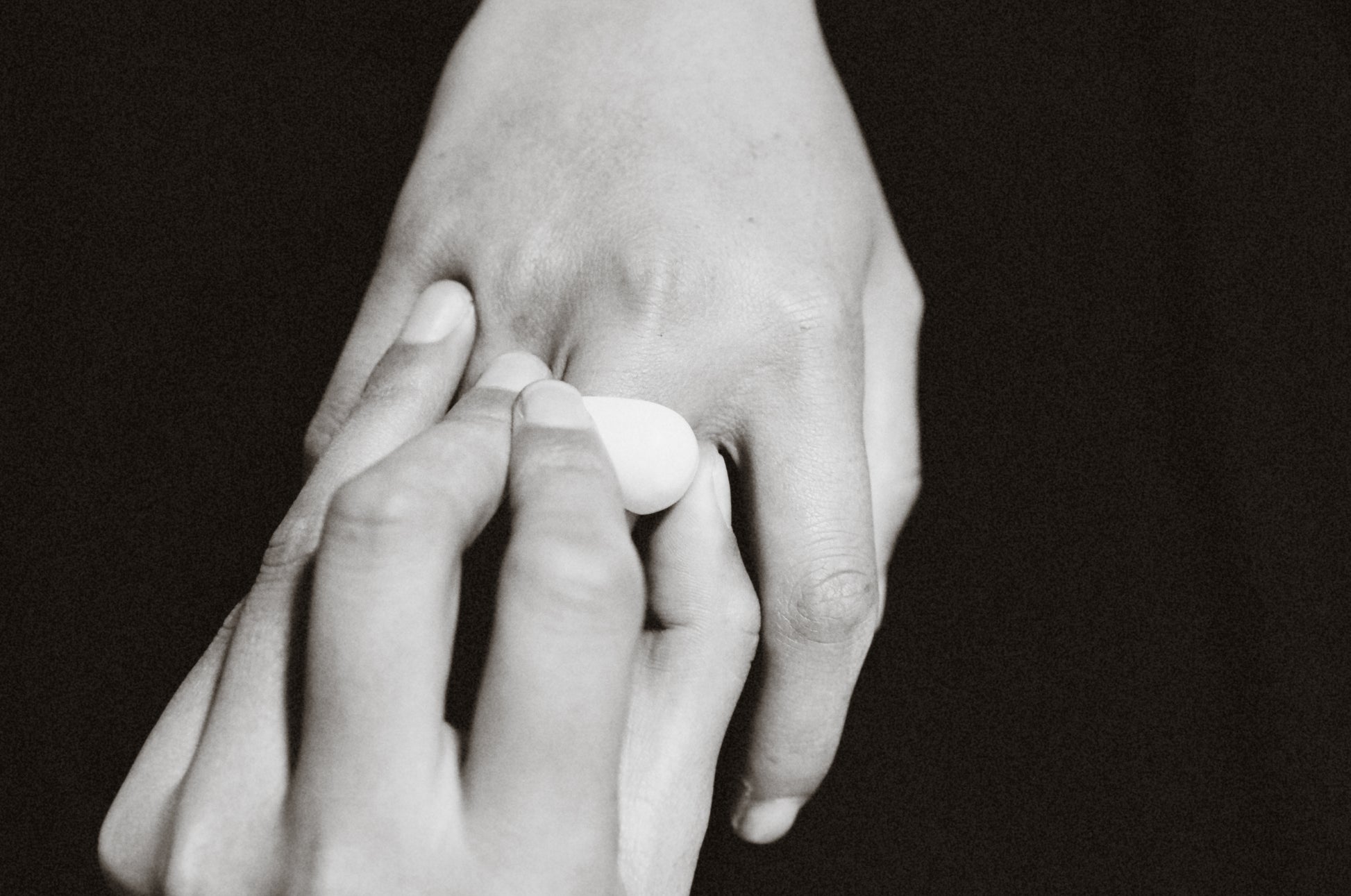 RIVERLAKE egg ring in antler shape, perfect for creating round eggs, featuring a sturdy design and unique texture.