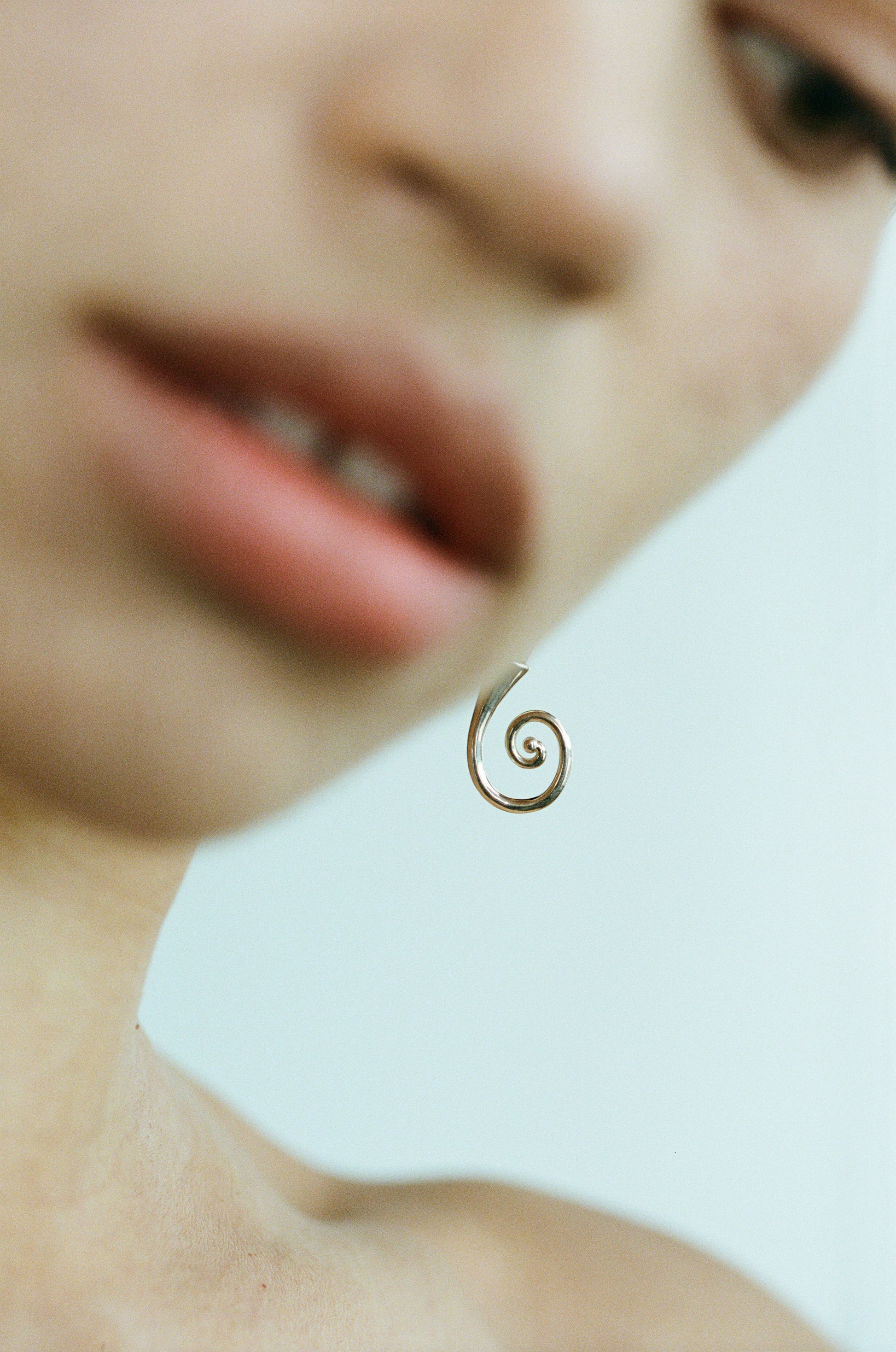 Lively earrings in antler design by RIVERLAKE showcasing intricate detailing and elegant style.